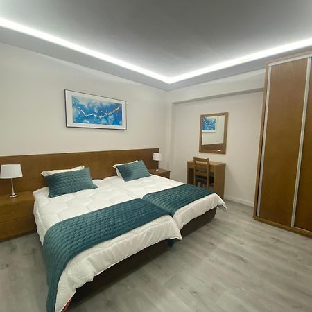 Ze Luis Hotel Chaves Buitenkant foto